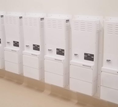 One Big Battery System or Several Smaller Ones? Choosing the Right Backup Strategy for Power Reliability